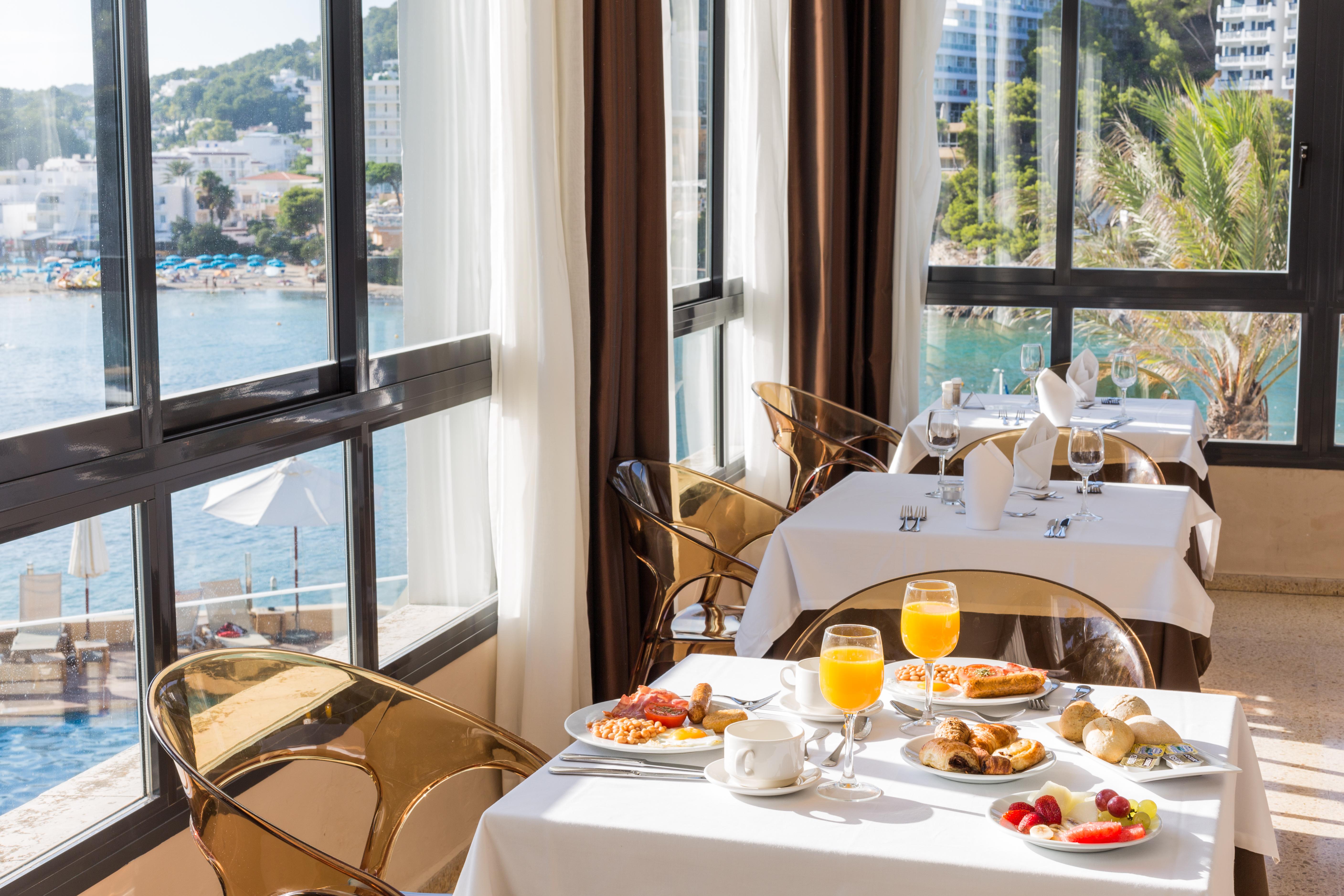 Palladium Hotel Cala Llonga - Adults Only Ngoại thất bức ảnh
