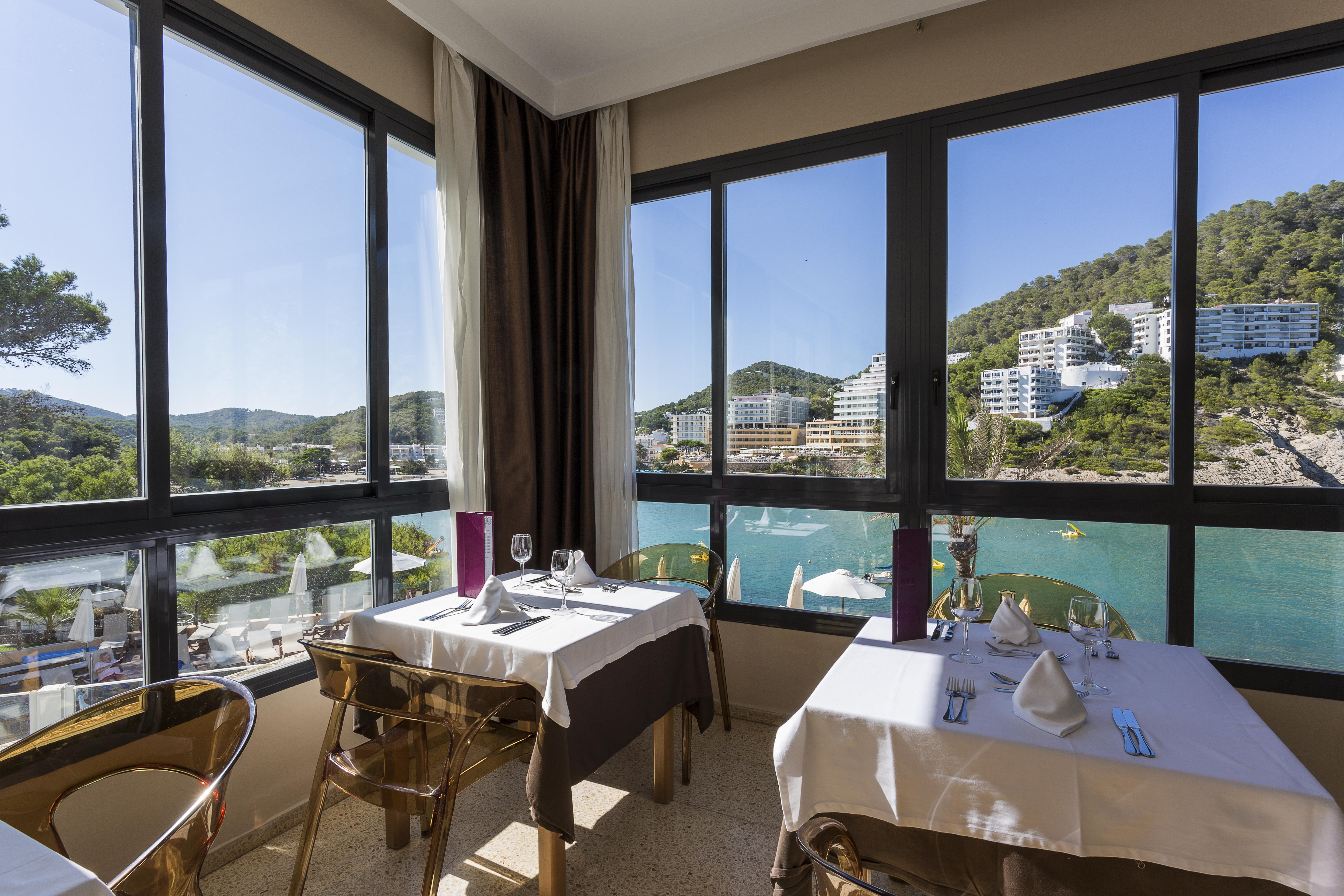 Palladium Hotel Cala Llonga - Adults Only Ngoại thất bức ảnh