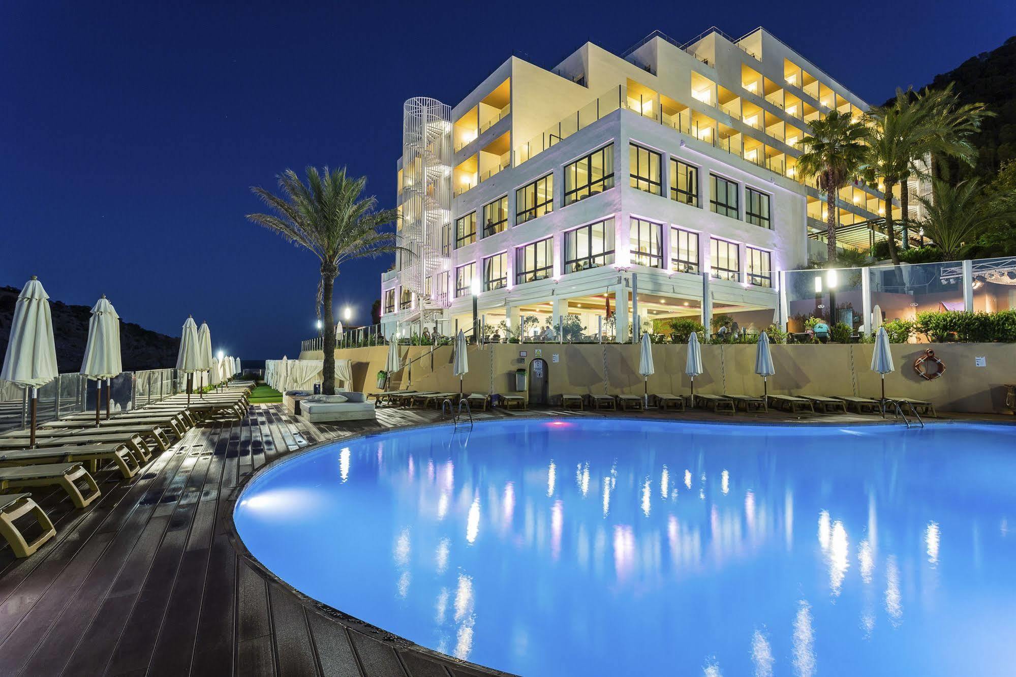 Palladium Hotel Cala Llonga - Adults Only Ngoại thất bức ảnh
