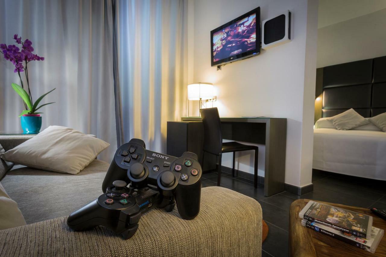 Palladium Hotel Cala Llonga - Adults Only Ngoại thất bức ảnh